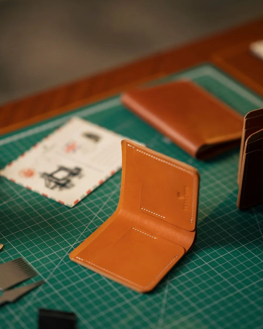 Porte-cartes en cuir